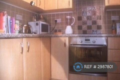 2 bedroom flat to rent, Canada Court, Glasgow, G1