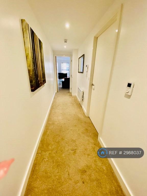 Apartment in Salford, Trinity, Lower Broughton - View 4