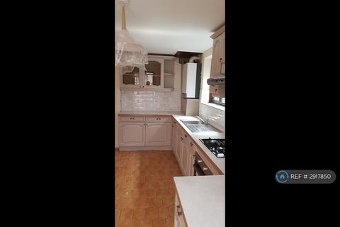 2 bedroom flat to rent, Tudor Road, London, E6