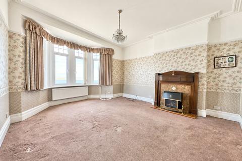 2 bedroom apartment for sale, South Parade, West Kirby, Wirral, Merseyside, CH48