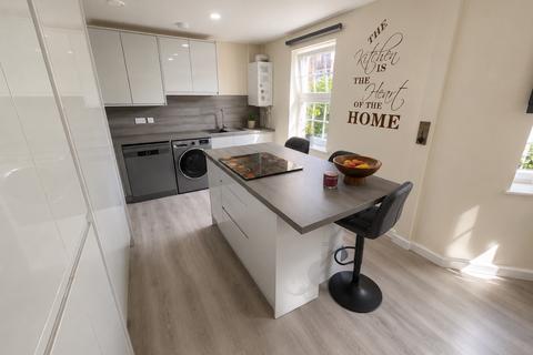 2 bedroom apartment for sale, Wyatt Court, Farley Fields, Luton, Bedfordshire, LU1 5FG