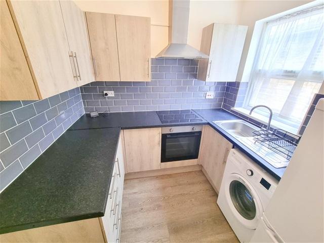 Apartment in Leyton - View 5