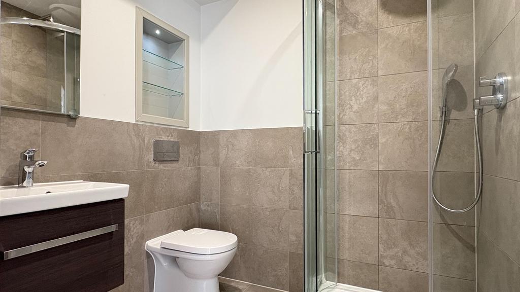 Apartment in Wembley - View 4