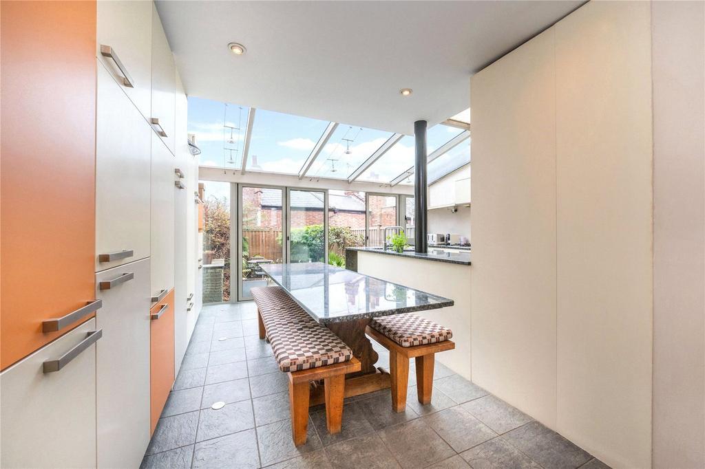 House in London - View 3