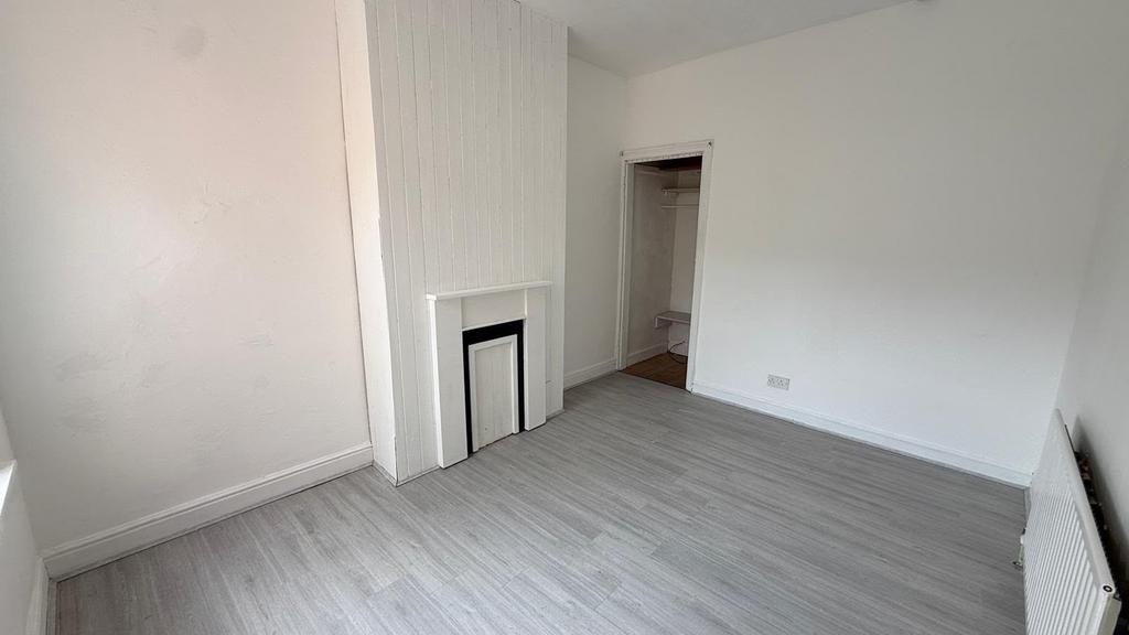 House in Leicester, City of Leicester - View 4