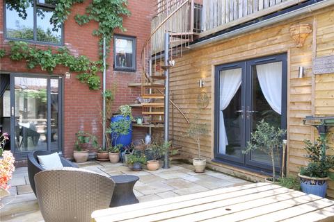 4 bedroom house for sale, Outstanding Four Bed House - Bullmead Parade, Street BA16 0FG