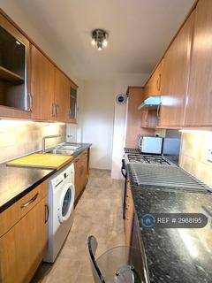 1 bedroom flat to rent, Wade House, London, SE1