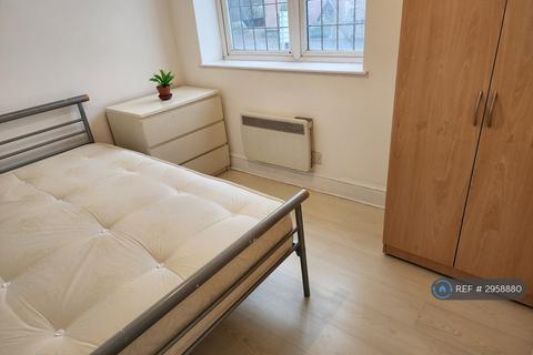 undefined, Great West Road, Hounslow, TW5