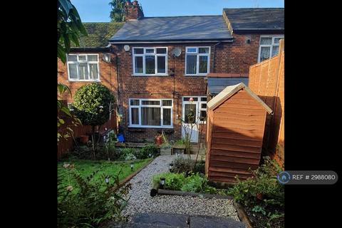 3 bedroom terraced house to rent, Hitchin Road, Luton, LU2
