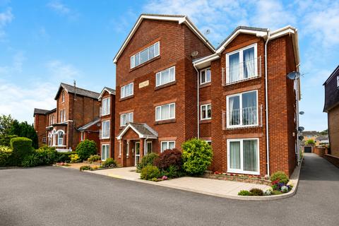 2 bedroom flat for sale, Victoria Court, Southport PR9