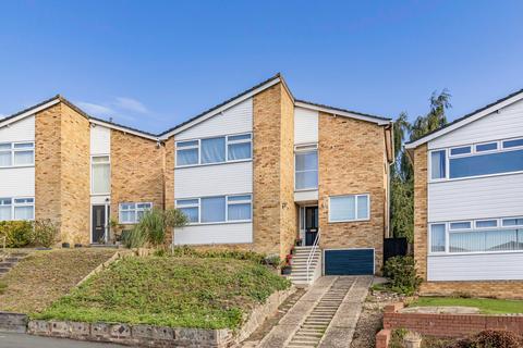 4 bedroom detached house to rent, Woodthorpe Road, Hadleigh, IP7