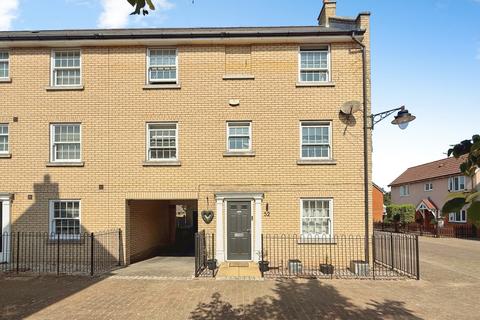 3 bedroom semi-detached house for sale, Damselfly Road, Ipswich, Suffolk