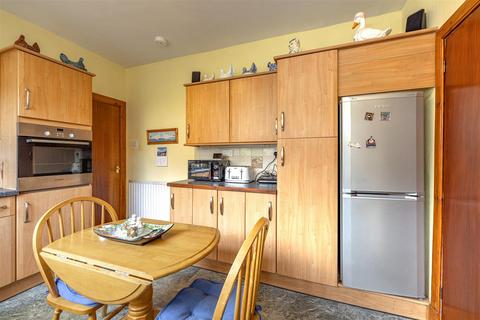 4 bedroom semi-detached house for sale, 10 Glenfield Road East, Galashiels