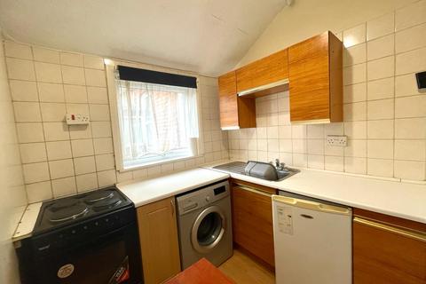1 bedroom flat to rent, Middlewich Road, Northwich