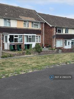 3 bed terraced house for rent in Shaftesbury Avenue, Folkestone, CT19
