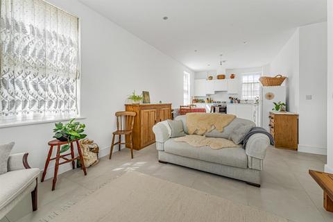2 bedroom apartment for sale, Rose Drive, Woodstock OX20