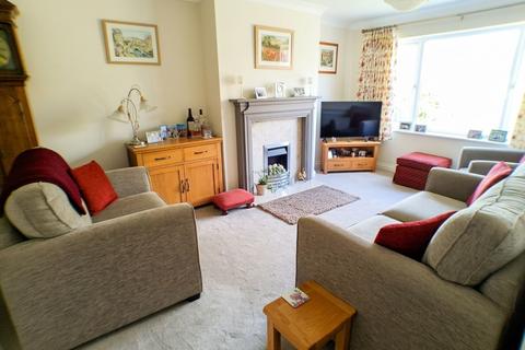 3 bedroom semi-detached house for sale, Bowbridge Gardens, Bottesford, NG13
