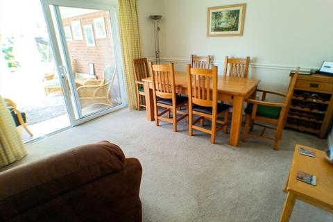 3 bedroom semi-detached house for sale, Bowbridge Gardens, Bottesford, NG13