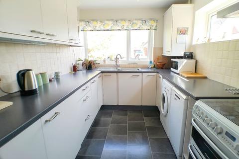 3 bedroom semi-detached house for sale, Bowbridge Gardens, Bottesford, NG13