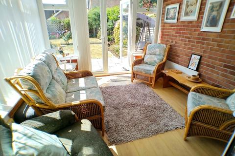 3 bedroom semi-detached house for sale, Bowbridge Gardens, Bottesford, NG13