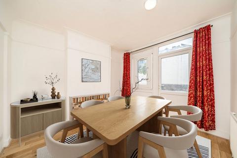4 bedroom house to rent, Hunter Road, Thornton Heath