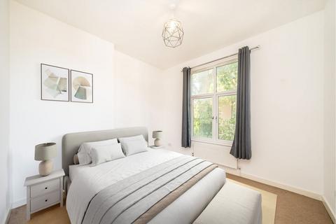 2 bedroom end of terrace house for sale, Malpas Road, Brockley