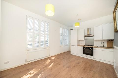 2 bedroom end of terrace house for sale, Malpas Road, Brockley