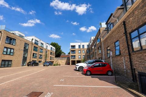 1 bedroom flat for sale, Marlowes, The Exchange, HP1