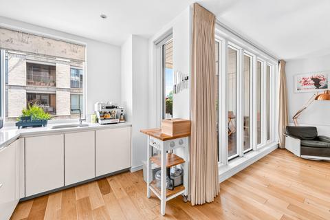 2 bedroom flat for sale, Casbeard Street, Barley Court, N4