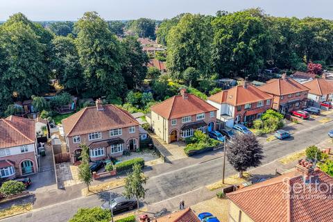 3 bedroom semi-detached house for sale, Beechwood Drive, Norwich, Norfolk
