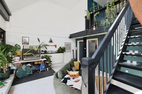 1 bedroom flat for sale, Kingsway Gardens, Andover