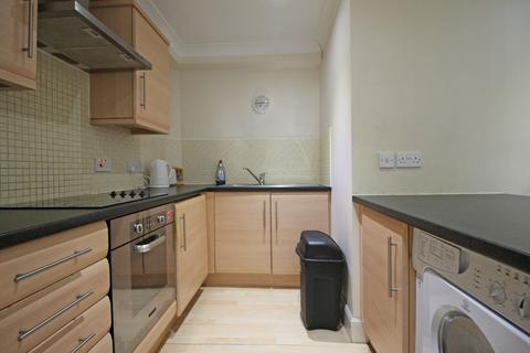 2 bedroom flat for sale, Barnton Street, Stirling, FK8