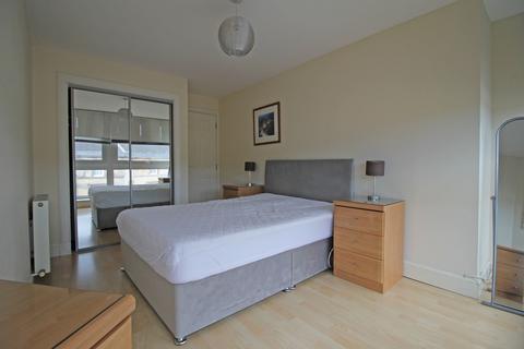 2 bedroom flat for sale, Barnton Street, Stirling, FK8