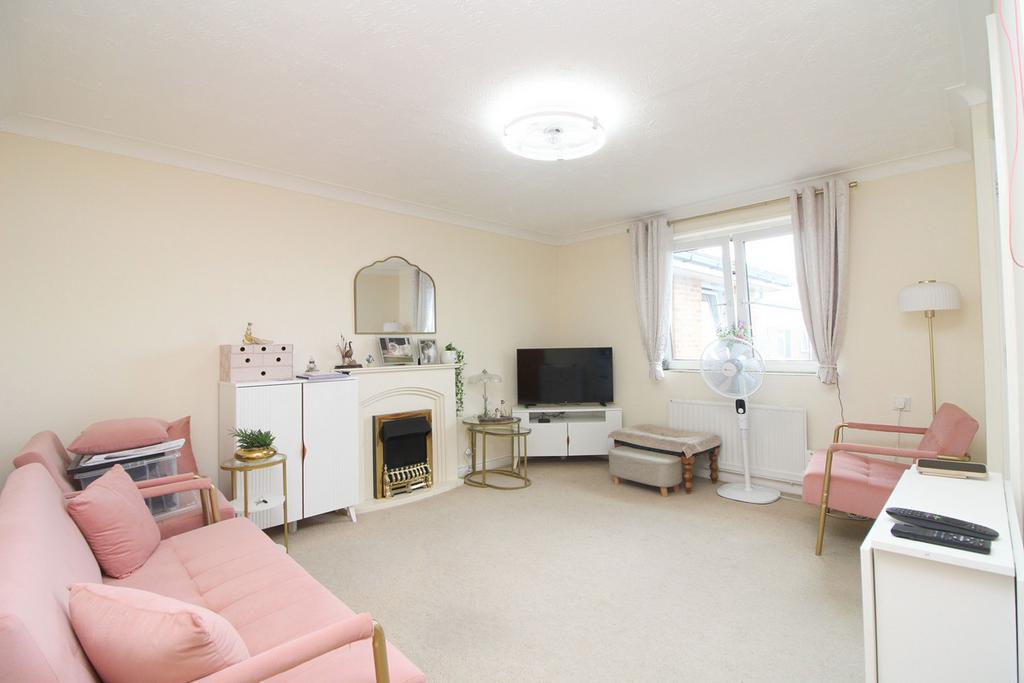 House in Hove, Brunswick - View 2