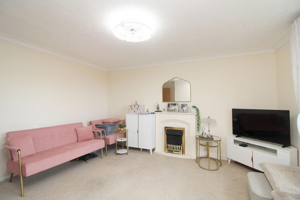 House in Hove, Brunswick - View 3