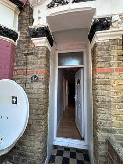 4 bedroom house to rent, Mortimer Road, London E6