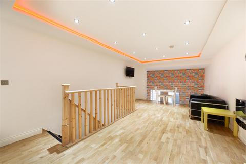 undefined, *Bills Inclusive* Falconars House, City Centre, NE1