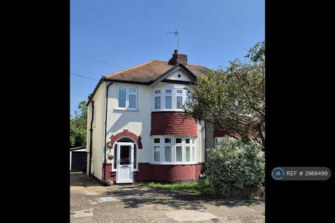3 bedroom semi-detached house to rent, Sunnymede Avenue, Epsom, KT19