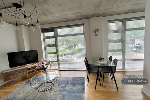 2 bedroom flat to rent, Southgate Road, London, N1