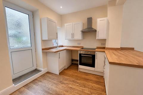 2 bedroom terraced house for sale, Oldham Road, Sowerby Bridge HX6