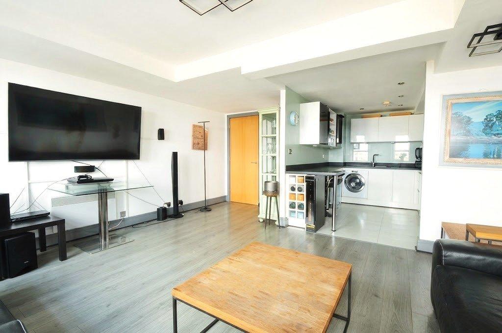 1 Bed Apartment – The Gallery, Blackfriars Street, Manchester City Centre - View 4