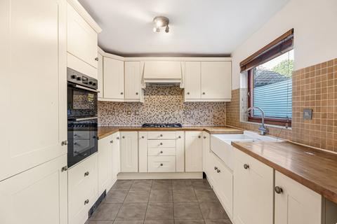 3 bedroom terraced house for sale, Church Street, Staines-upon-Thames, Surrey, TW18