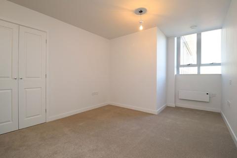 2 bedroom flat to rent, Eastgate Street, Gloucester, GL1