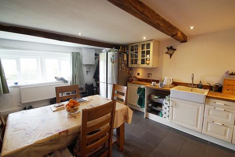 6 bedroom farm house for sale, Lee Cross, Diggle OL3