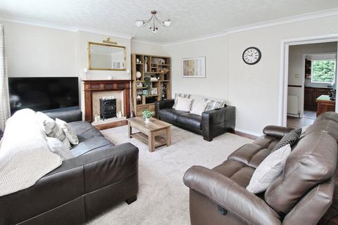 3 bedroom semi-detached house for sale, Bywell Close, Crawcrook, Ryton NE40