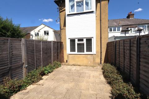 1 bedroom flat for sale, New Road, Rickmansworth WD3