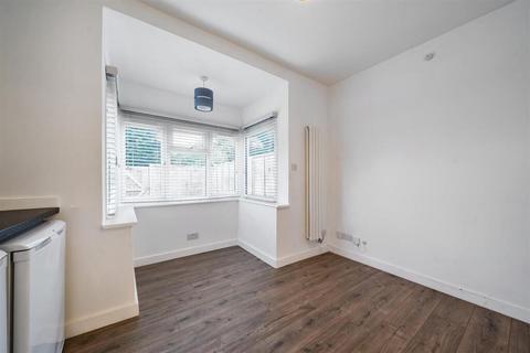 1 bedroom flat for sale, New Road, Rickmansworth WD3
