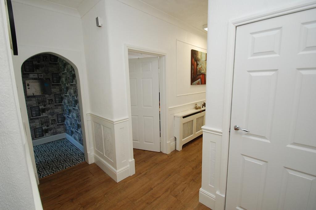 Apartment in City of Glasgow, Glasgow City - View 5