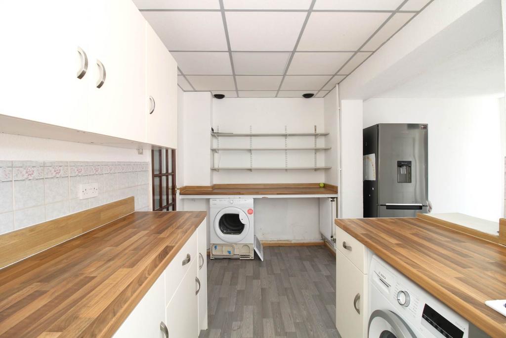 Utility room, utility