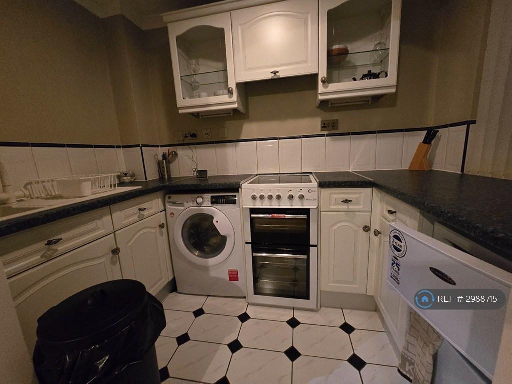 Apartment in Leeds, Warehouse Hill, Lovell Park - View 2